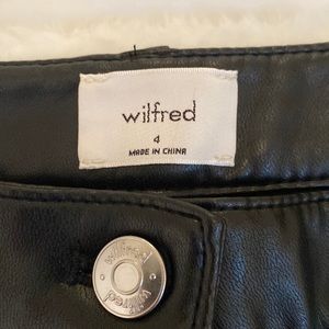 Aritzia Wilfred Melina High-Rise Straight Leg Pants Black Faux Leather Size 4
